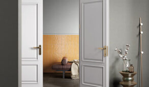 Klassisk interiør med mørk grå fliser